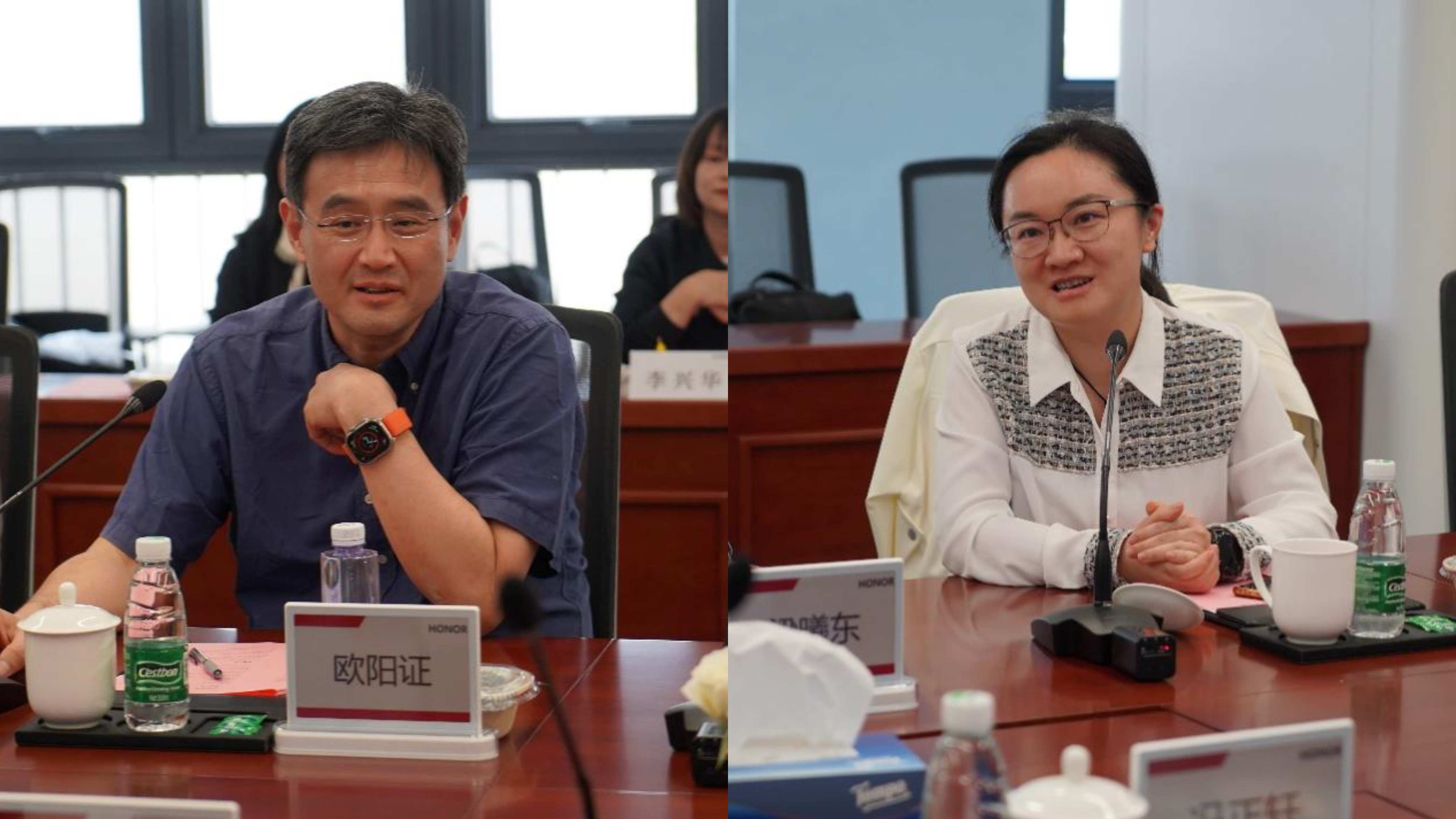 20230309-w88优德中文版官网书院一行赴深圳调研-书院管理中心-欧阳证(左)、苏芃发言.jpg