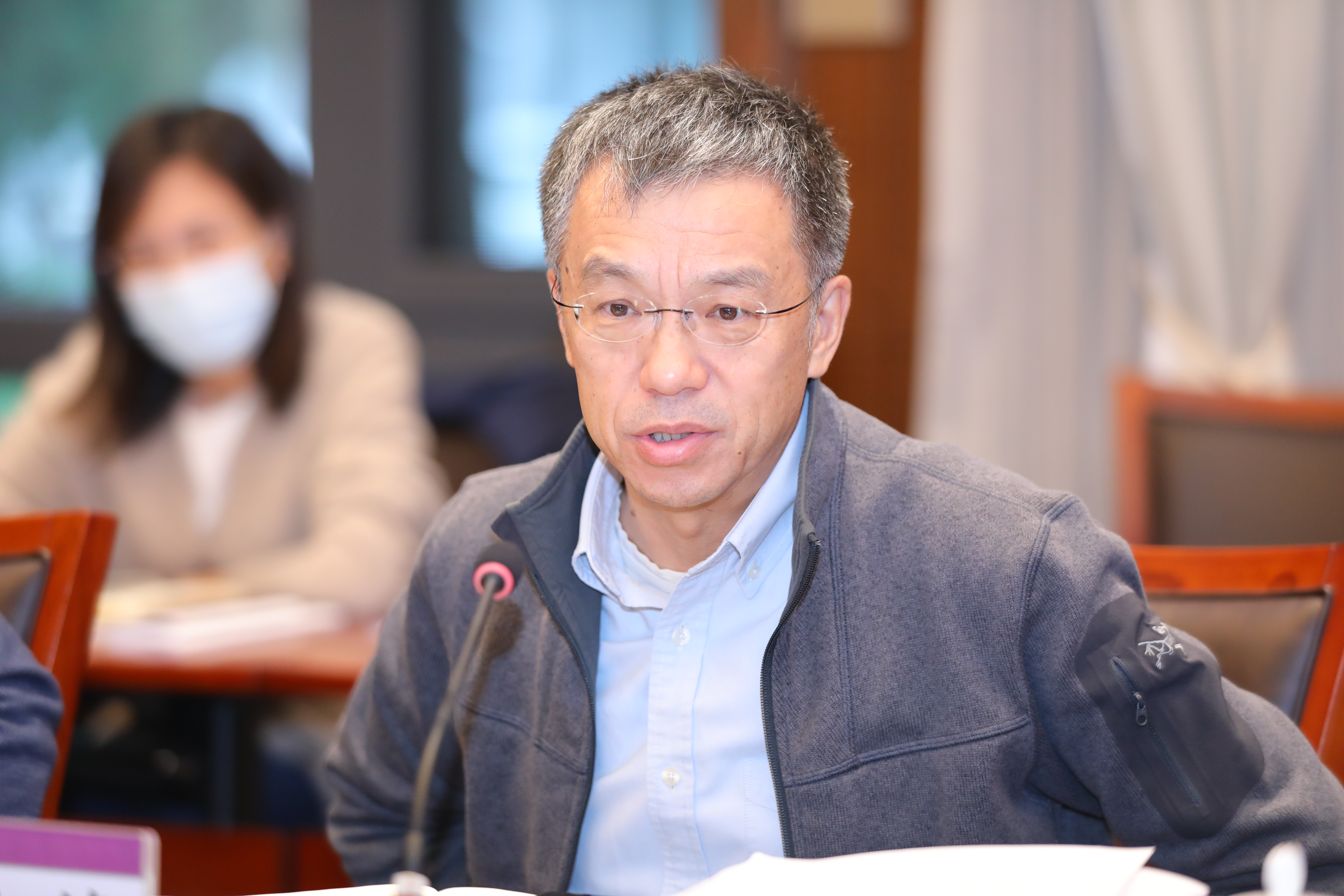 20221019-w88优德中文版官网召开落实学校第十五次党代会精神学生工作专题研讨会-郭宝顺-史宗恺讲话.JPG