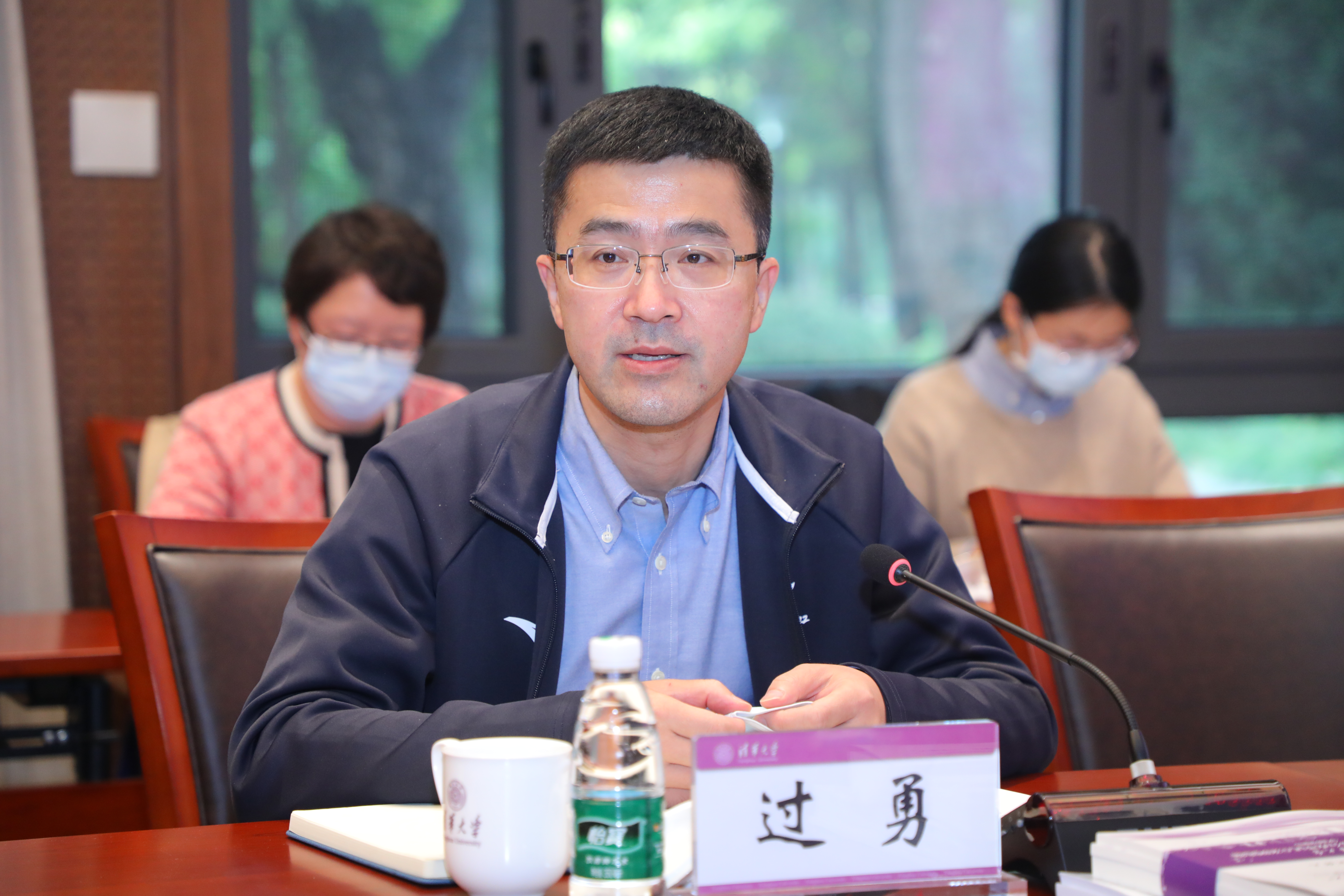 20221019-w88优德中文版官网召开落实学校第十五次党代会精神学生工作专题研讨会-郭宝顺-邱勇讲话.JPG