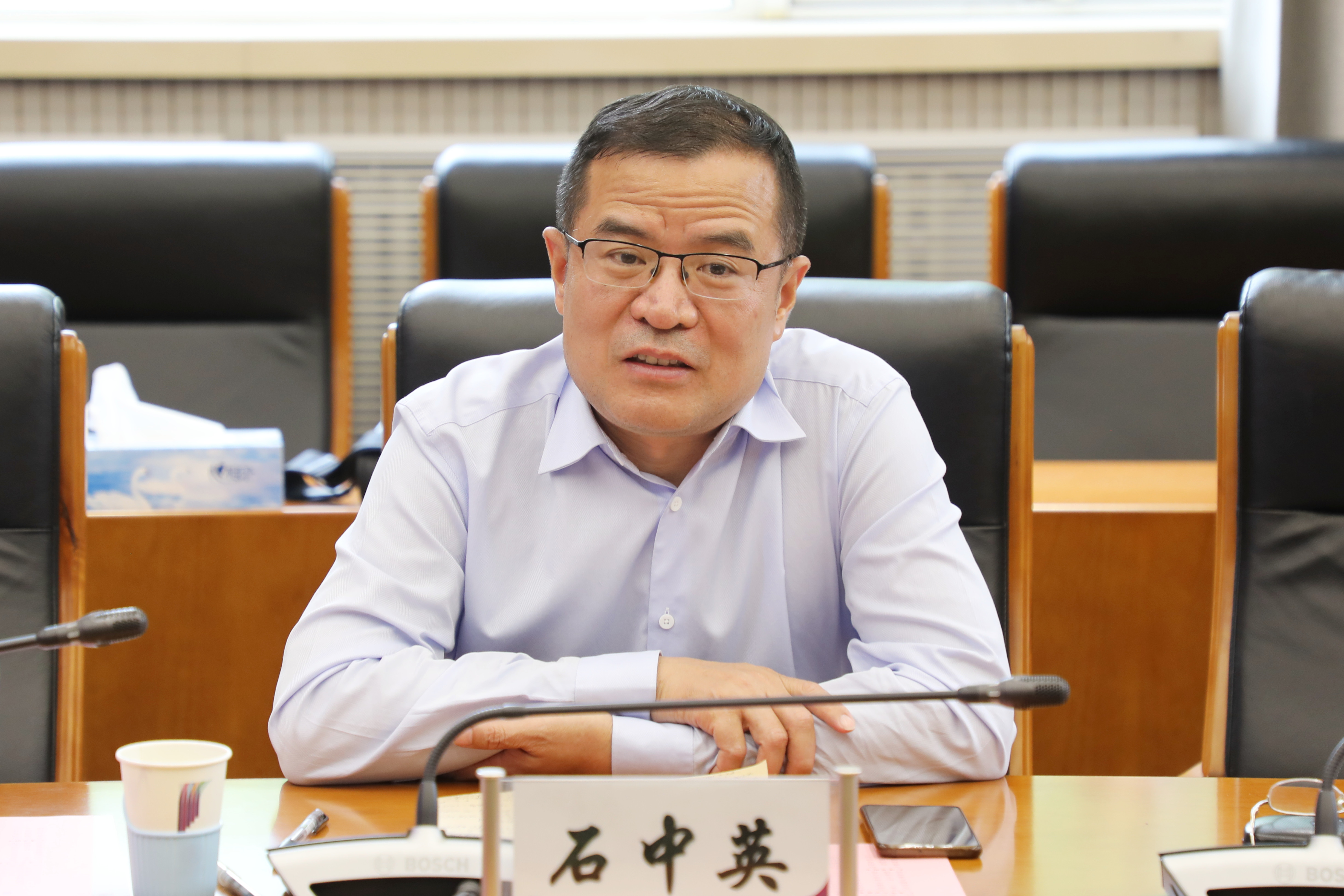 04 w88优德中文版官网教育研究院院长石中英发言.jpg