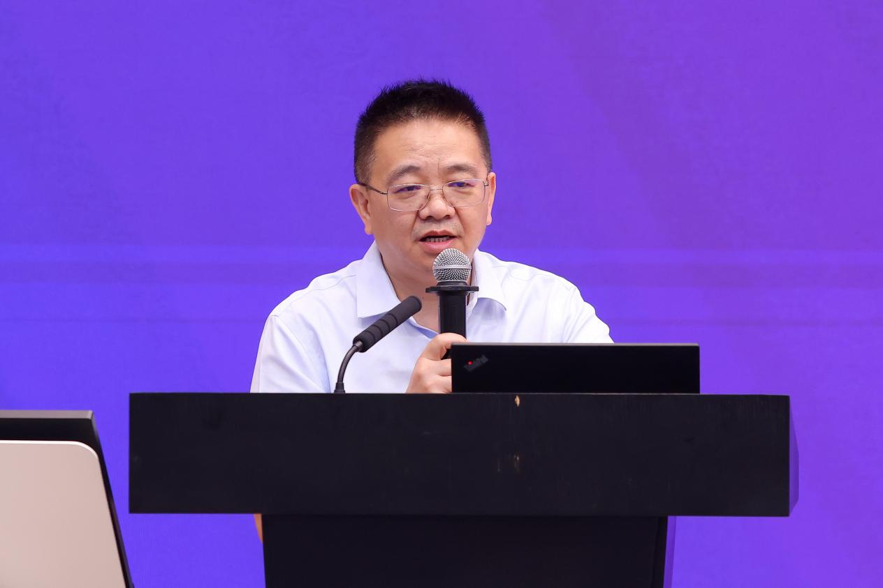 20230915-w88优德中文版官网召开2023-2024学年度秋季学期全校教学工作会议-彭刚-杨艳宾.png