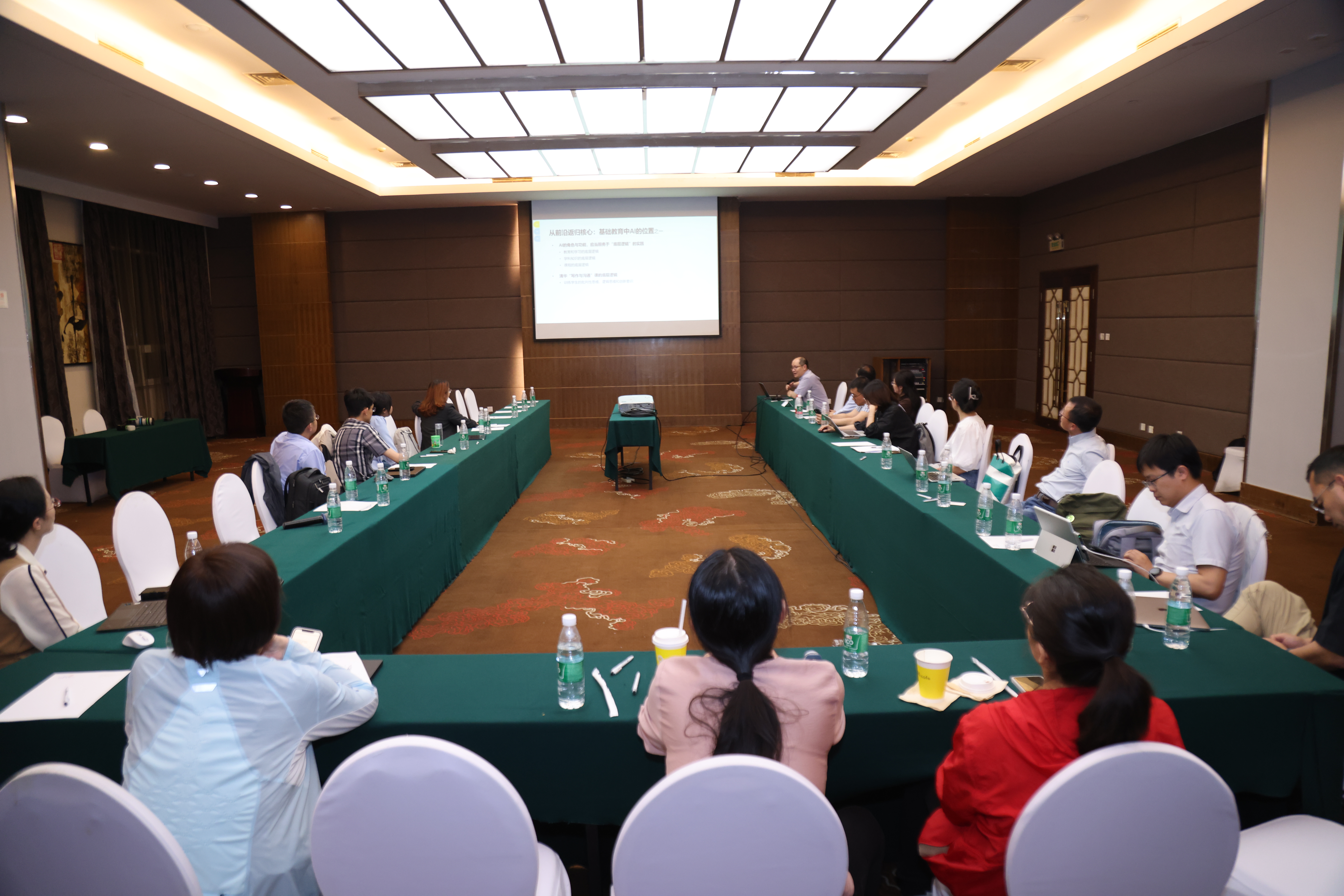 20240511-w88优德中文版官网第十三届青年教师教学沙龙暨教改项目中期交流研讨会-董瑞林-沙龙现场.JPG