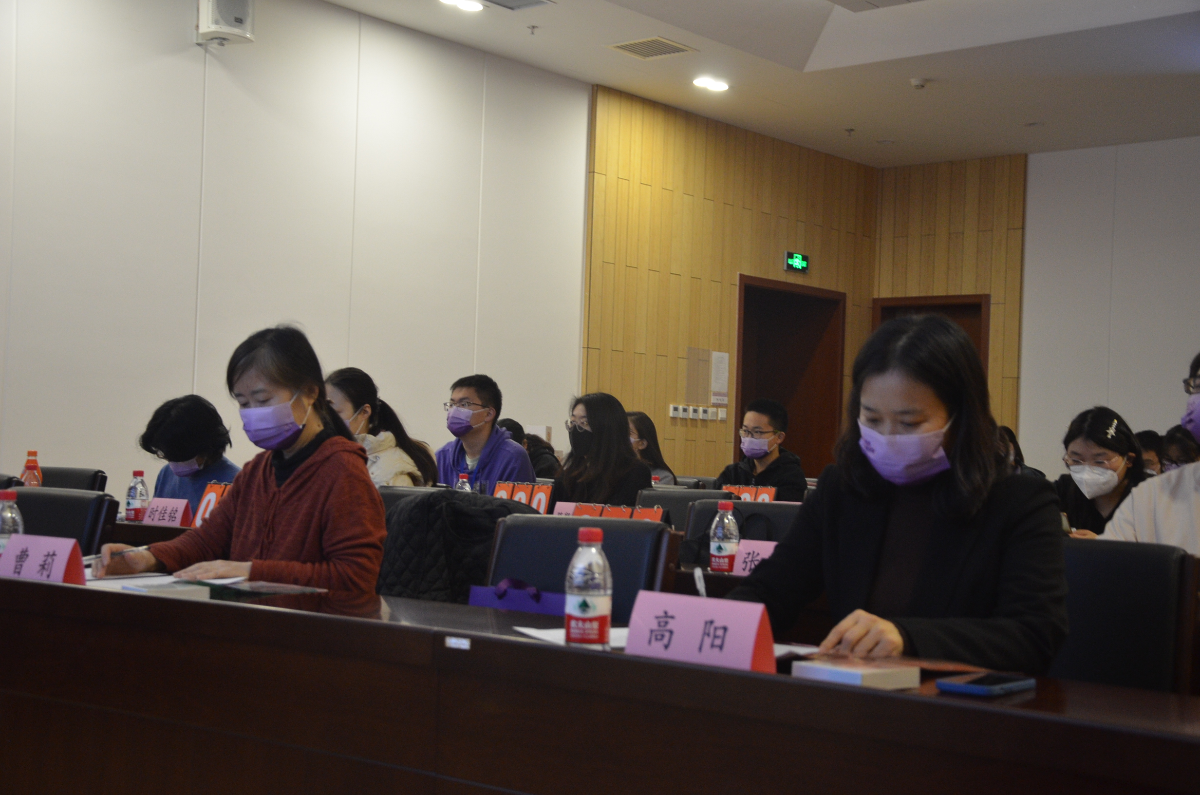 20221120-“流觞曲水”w88优德中文版官网第二十四届大学生人文知识竞赛圆满落幕-白易晗-曹莉老师、高阳老师线下参与本次人文知识竞赛.JPG