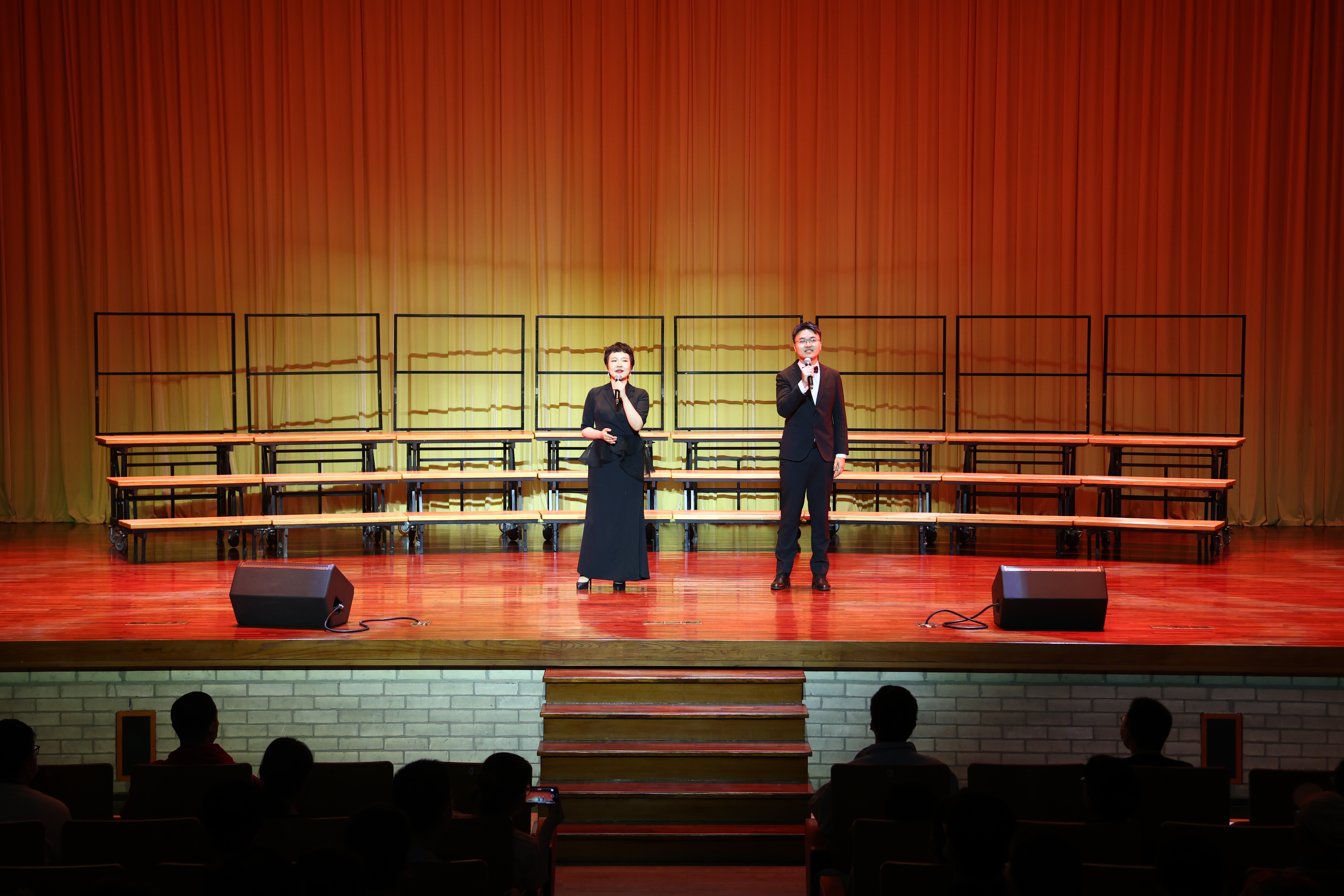 20220425-w88优德中文版官网111周年校庆校友招待演出举行-清大嘉艺-演出现场3.JPG