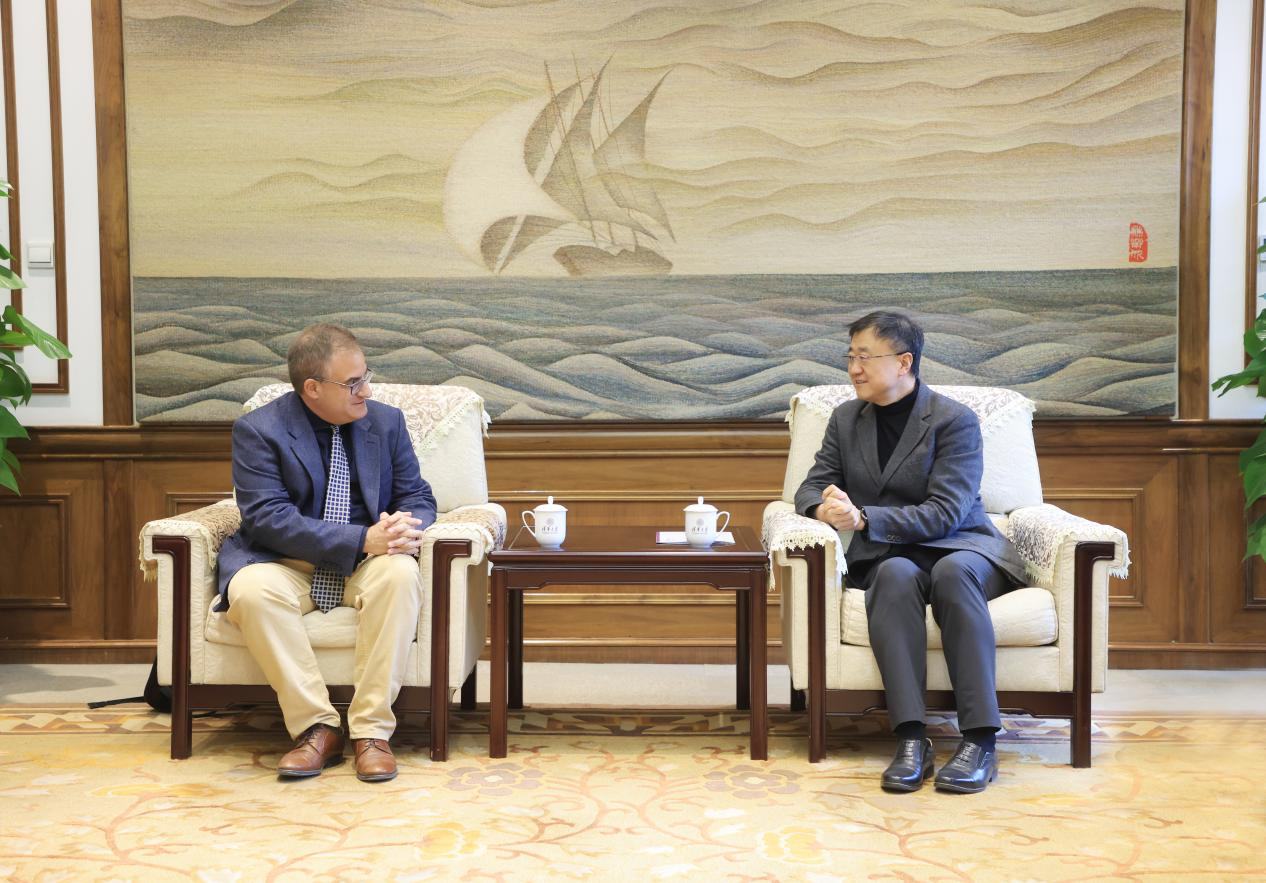 20250319-西班牙萨拉曼卡大学副校长劳尔·桑切斯·普列托一行访问w88优德中文版官网-双方会谈-无.png