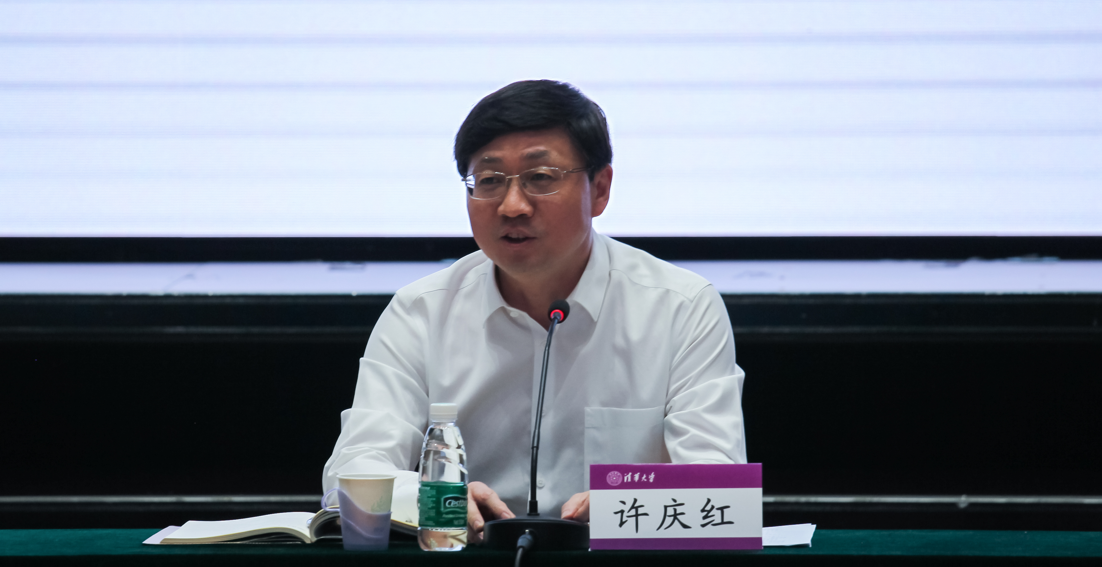 20230620-2022年度w88优德中文版官网“双先”表彰会暨离退休工作领导小组组长会召开-段鸿杰-许老师讲话2jpg 20230620-2022年度w88优德中文版官网“双先”表彰会暨离退休工作领导小组组长会召开-段鸿杰-许老师讲话2jpg