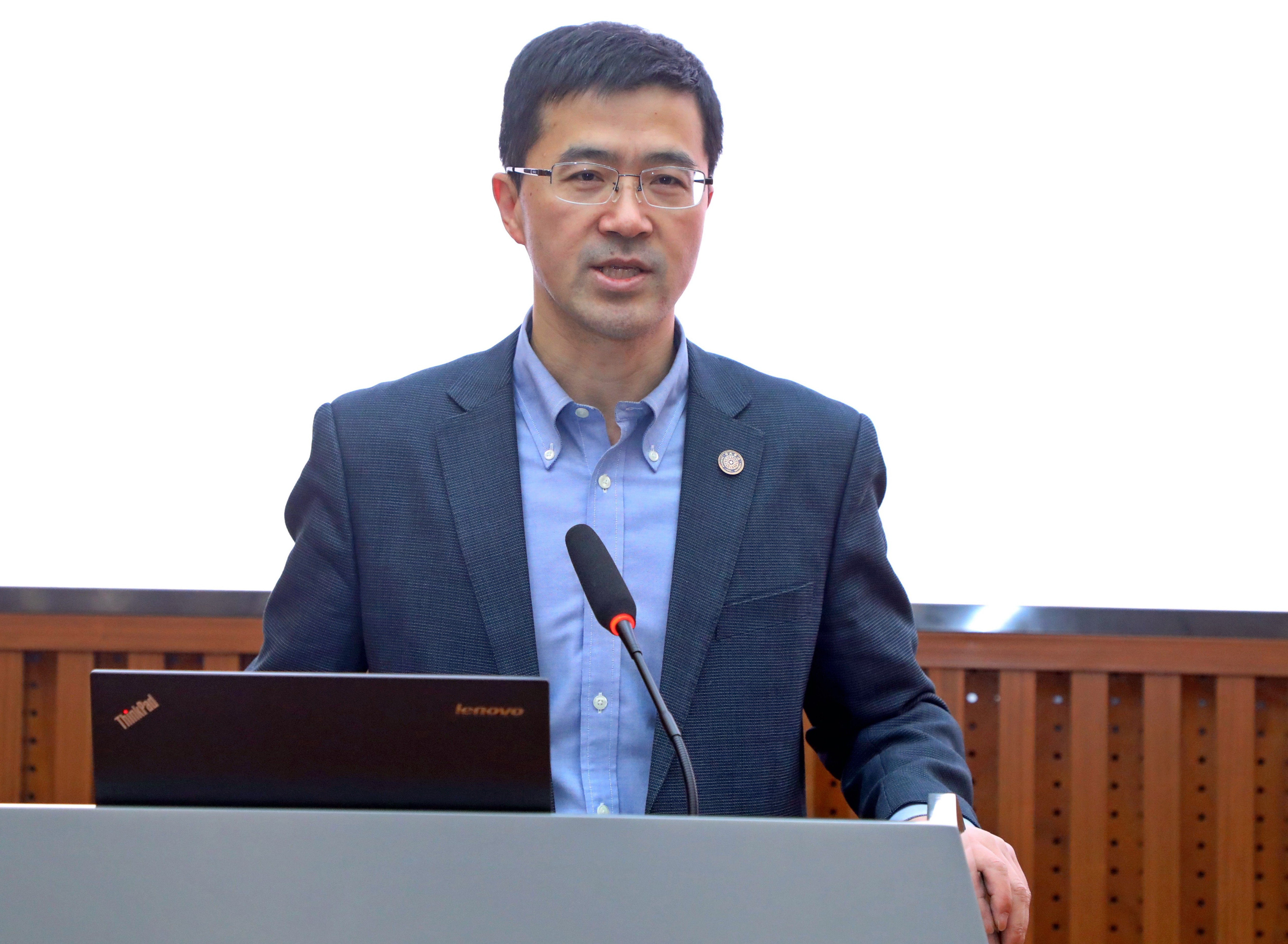 20230303-w88优德中文版官网召开202023年春季学生工作研讨会-赵青松-过勇作主题报告.jpg